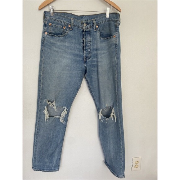 Levis 501 Original Fit Stretch Distressed Denim Jeans 32 x 30 - Picture 1 of 9